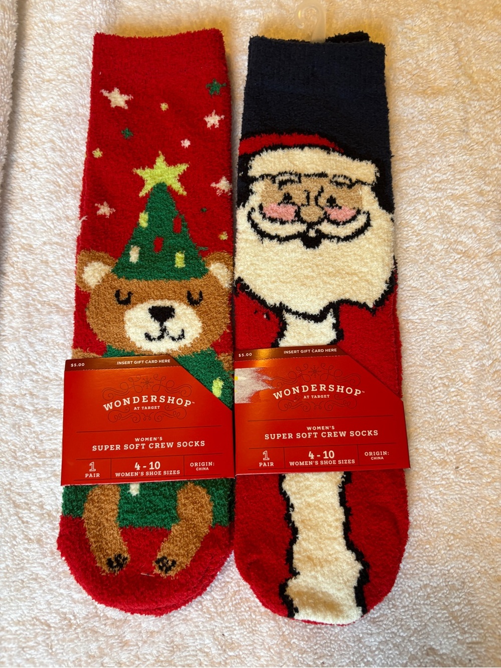 Wondershop Women's Red & Blue Holiday Super Soft Crew Socks - Santa & Bear NEW